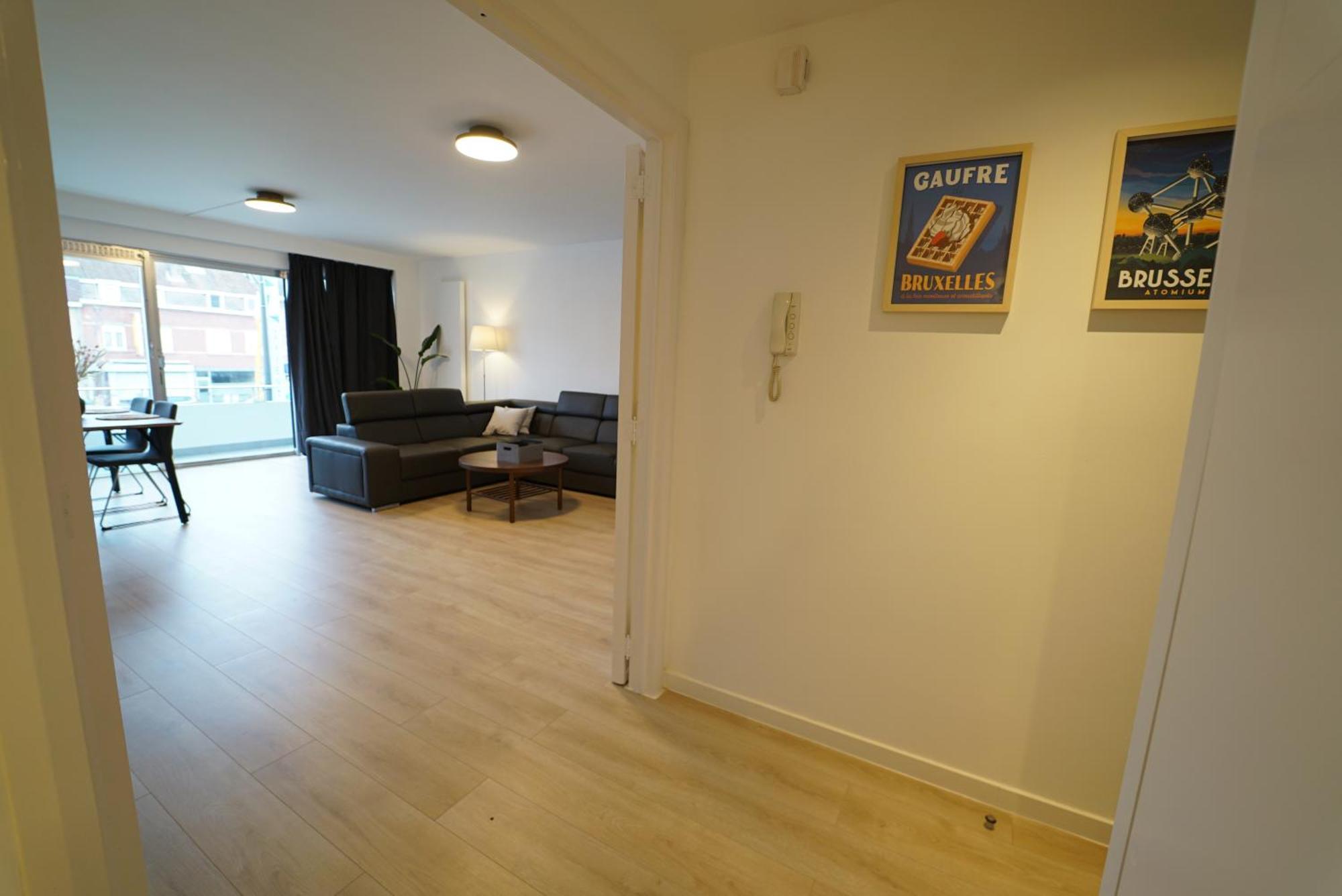 Skyway Airport Apartments ザベンテム エクステリア 写真