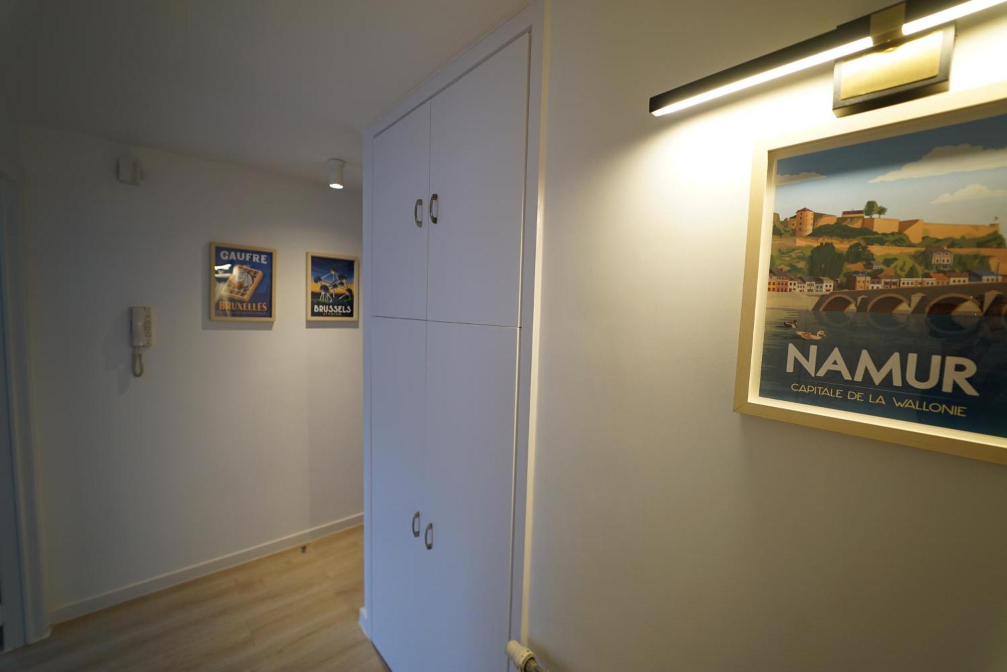 Skyway Airport Apartments ザベンテム エクステリア 写真